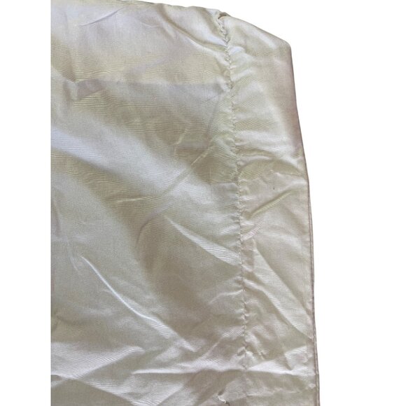 White Satin Standard Pillowcase With Envelope Closure 77c - Picture 3 of 6